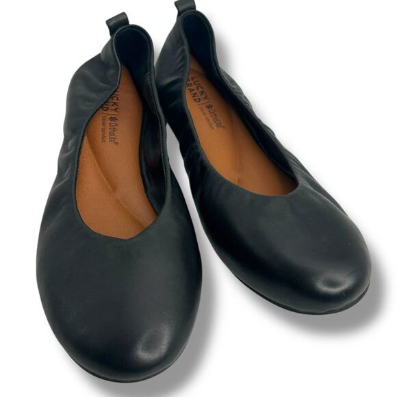 Lucky Brand Emmielou Ballet Flats Size 7 Black leather round toe scrunch minimal - Picture 2 of 9